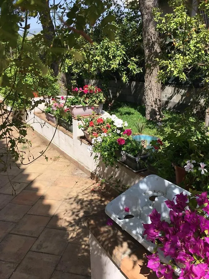 Villa Fraele Acireale 0*,